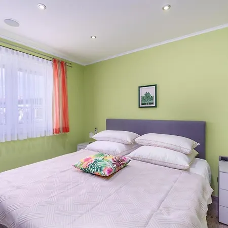 Seafront House Novigrad, Mare Oliva, Istria *