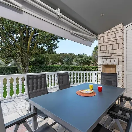 Villa Seafront House Novigrad, Mare Oliva, Istria *